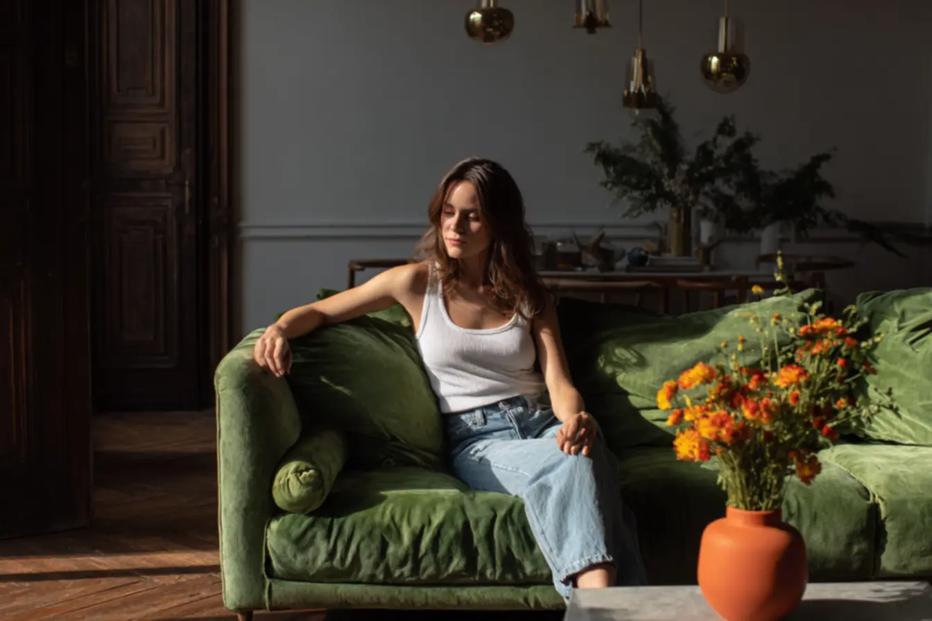 cores-vibrantes-na-decoracao-5 O charme das cores vibrantes: como criar ambientes sofisticados além do minimalismo cores-vibrantes-na-decoracao-5 O charme das cores vibrantes: como criar ambientes sofisticados além do minimalismo