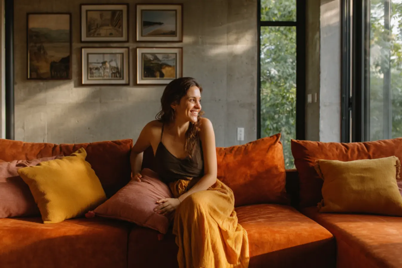 os-sofas-coloridos-que-vao-mudar-a-sua-percepcao-sobre-estilo-na-sala-em-2026-3 Os sofás coloridos que vão mudar a sua percepção sobre estilo na sala em 2026 os-sofas-coloridos-que-vao-mudar-a-sua-percepcao-sobre-estilo-na-sala-em-2026-3 Os sofás coloridos que vão mudar a sua percepção sobre estilo na sala em 2026