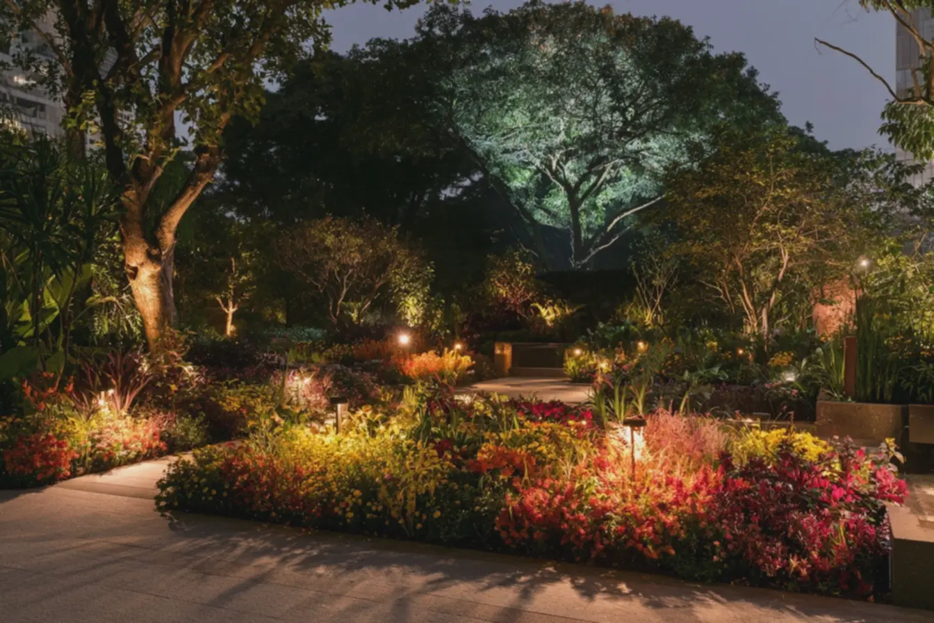 arvore-com-iluminacao-de-fundo-em-led-solar-emitindo-brilho-esverdeado-econtraste-visual Como iluminar um jardim: Os 7 truques simples que fazem toda diferença arvore-com-iluminacao-de-fundo-em-led-solar-emitindo-brilho-esverdeado-econtraste-visual Como iluminar um jardim: Os 7 truques simples que fazem toda diferença