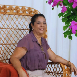 maria-jose-ventrameli-decor-author Quadros Espelhados Decorativos pra Revolucionar Sua Decoração